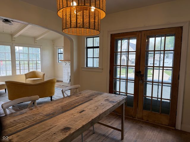734 W 5th Street, Seymour, IN 47274
