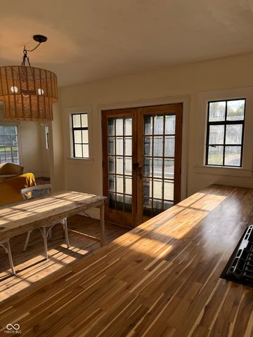 734 W 5th Street, Seymour, IN 47274