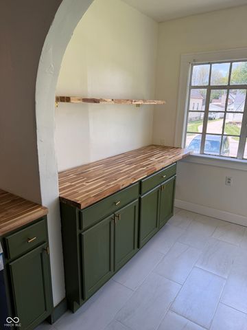 734 W 5th Street, Seymour, IN 47274