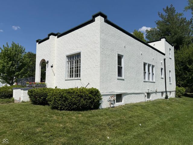 734 W 5th Street, Seymour, IN 47274