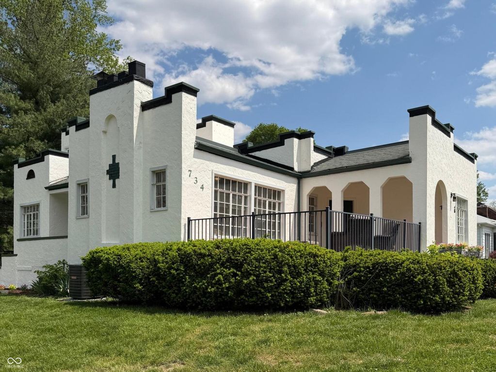 734 W 5th Street, Seymour, IN 47274