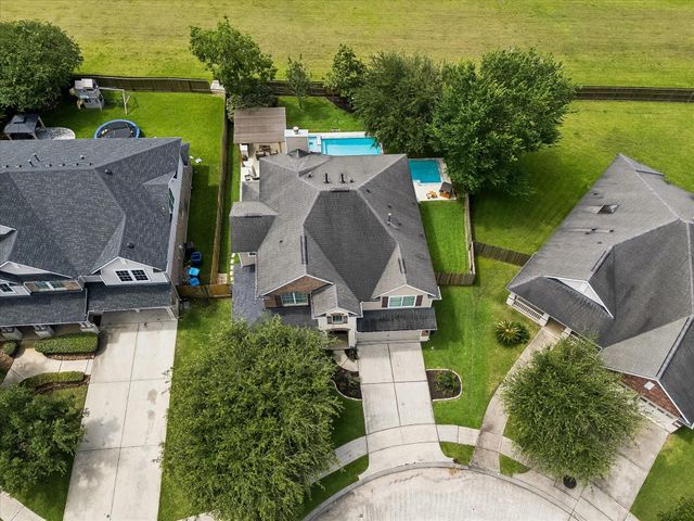 13815 Pepperstone Lane, Houston, TX 77044