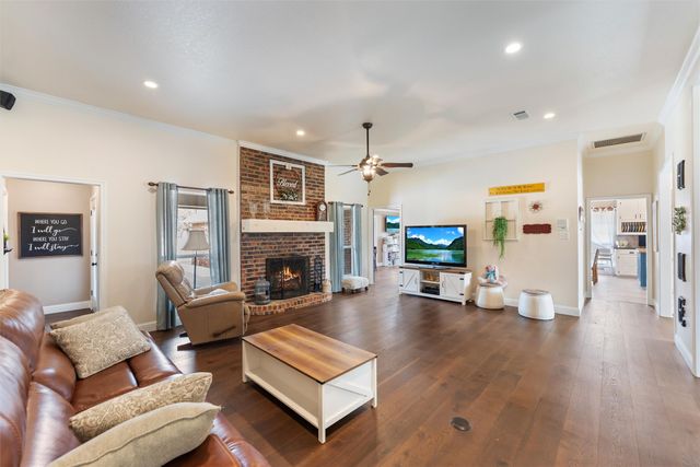 117 S Fork Drive, Weatherford, TX 76087