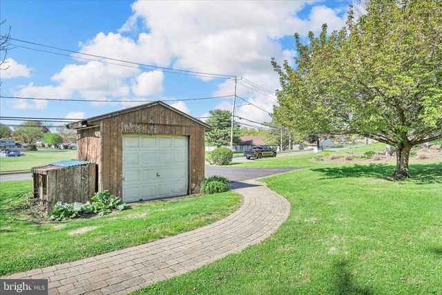 406 NOBLE ST, Kutztown, PA 19530