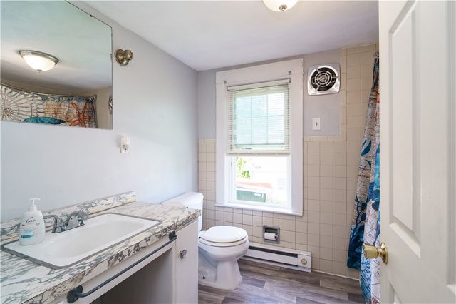 68 Covel Circle, Warwick, RI 02888