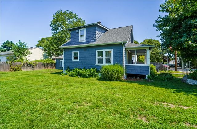 68 Covel Circle, Warwick, RI 02888