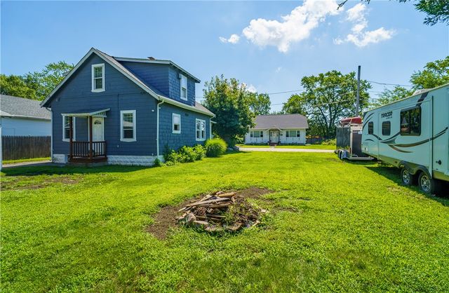 68 Covel Circle, Warwick, RI 02888