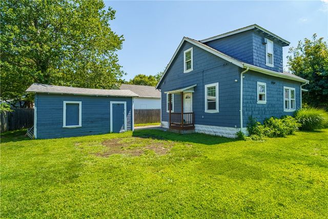68 Covel Circle, Warwick, RI 02888