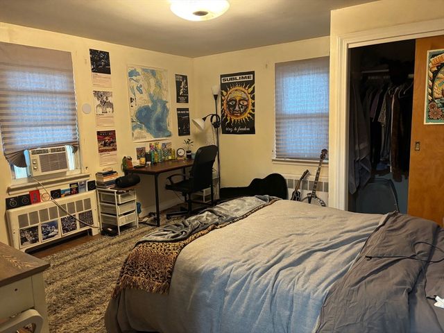 16 Caltha 0, Boston, MA 02135