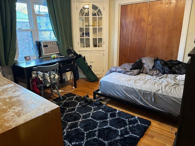 16 Caltha 0, Boston, MA 02135