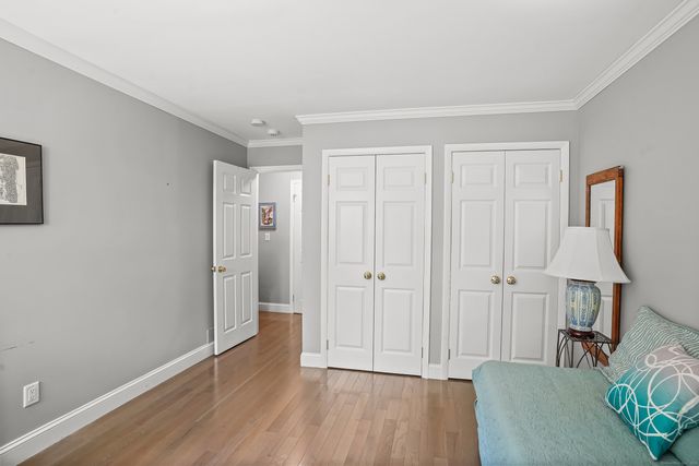 75 Courtland Avenue 9, Stamford, CT 06902