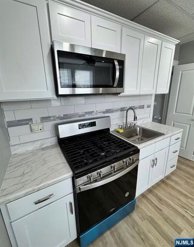 172 Washington Avenue 9A, Little Ferry, NJ 07643