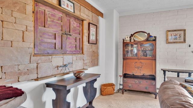 103 MIDWAY Road, Lemitar, NM 87823