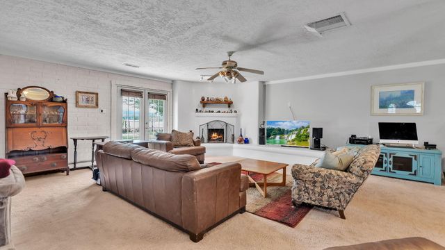 103 MIDWAY Road, Lemitar, NM 87823