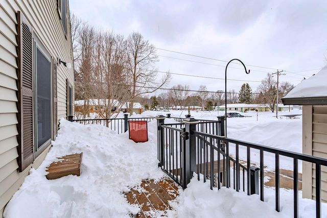 705 SOUTH LINE ROAD, Rothschild, WI 54474