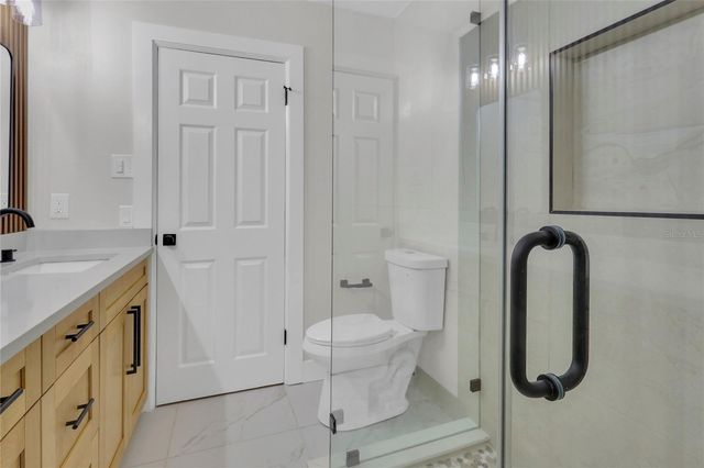 5627 OAKLAND DRIVE, Tampa, FL 33617