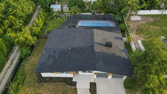 5627 OAKLAND DRIVE, Tampa, FL 33617