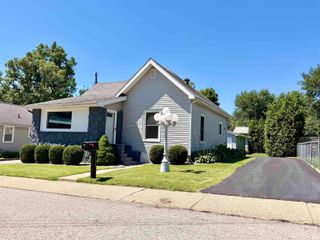 1915 7th Street, Bedford, IN 47421