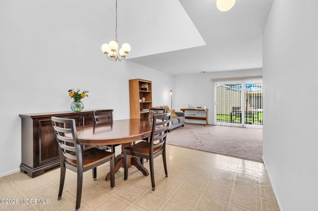 7 Joyce Court, Tinton Falls, NJ 07724