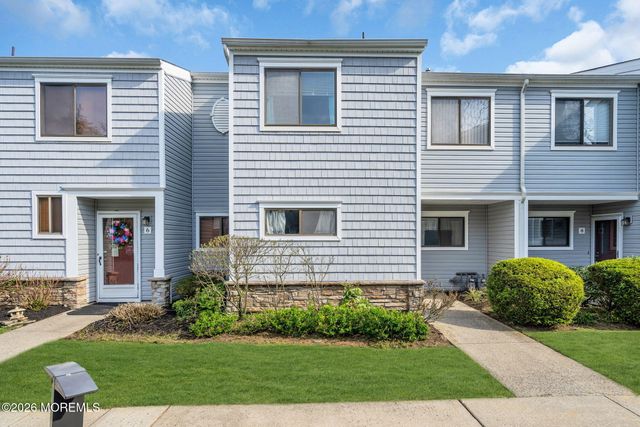 7 Joyce Court, Tinton Falls, NJ 07724
