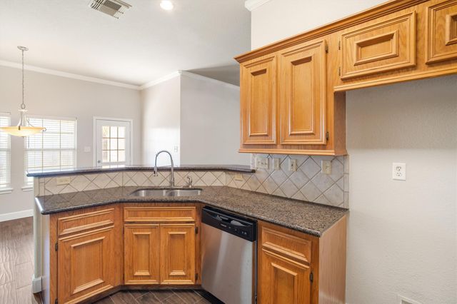 11731 Santa Fe Trail, Santa Fe, TX 77510