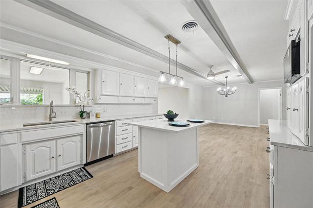 6729 Cylinda Sue Circle, North Richland Hills, TX 76180