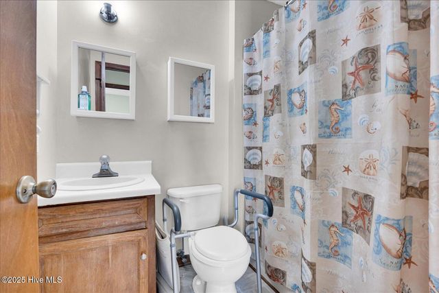 1907 N Shore Drive, Surf City, NC 28445