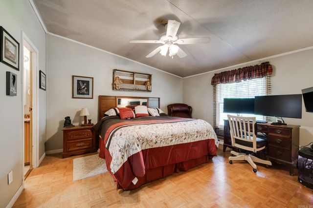 27 Norman Ln, Conway, AR 72032