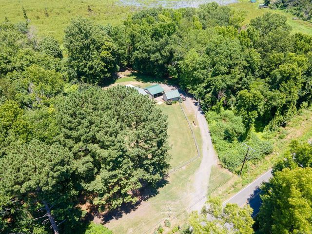 27 Norman Ln, Conway, AR 72032