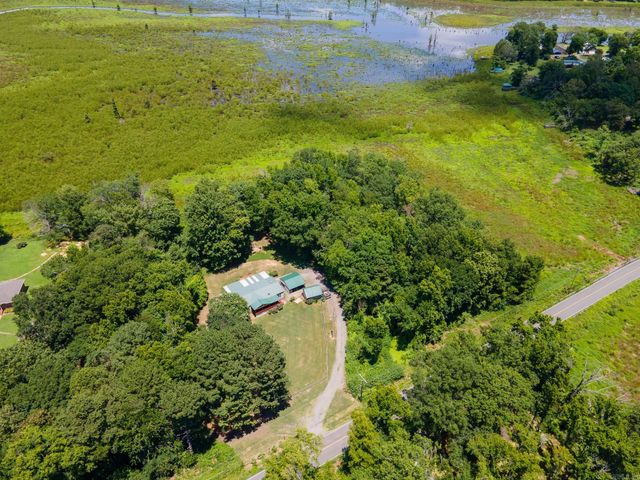 27 Norman Ln, Conway, AR 72032