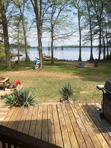 27 Norman Ln, Conway, AR 72032