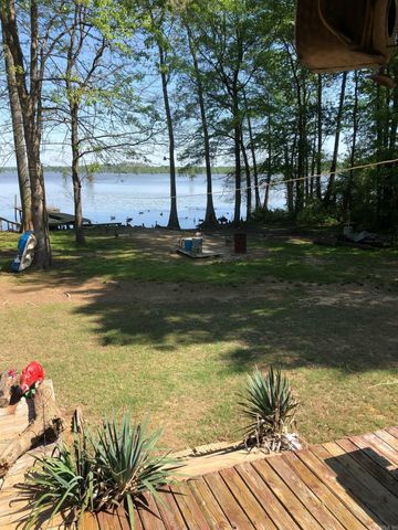 27 Norman Ln, Conway, AR 72032