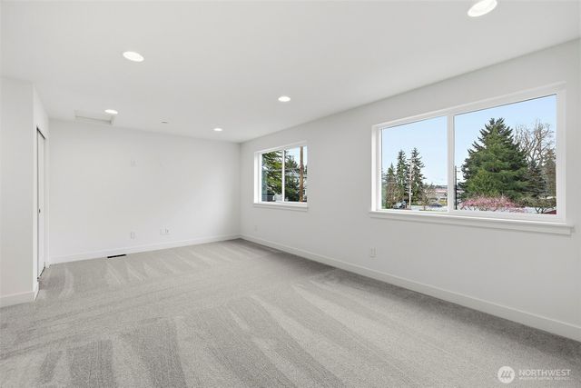 23706 84th Avenue W, Edmonds, WA 98026