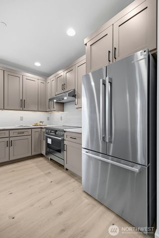 23706 84th Avenue W, Edmonds, WA 98026