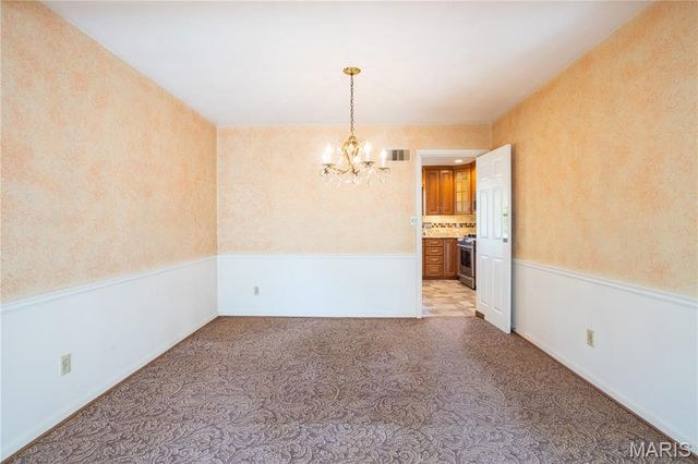 709 Rolfe Drive, St Louis, MO 63122