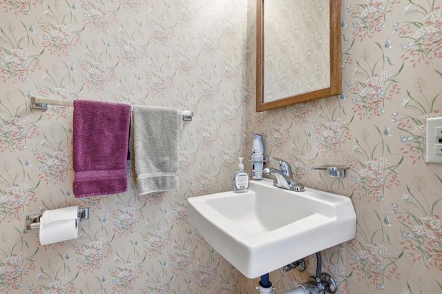 405 13th Ave S Apt M, Myrtle Beach, SC 29577