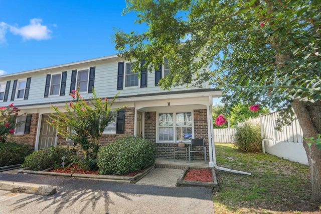 405 13th Ave S Apt M, Myrtle Beach, SC 29577