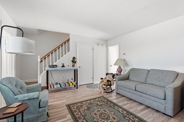 405 13th Ave S Apt M, Myrtle Beach, SC 29577