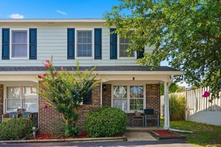 405 13th Ave S Apt M, Myrtle Beach, SC 29577