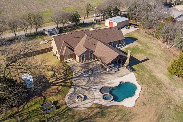 1546 Bluff Springs Road, Ferris, TX 75125