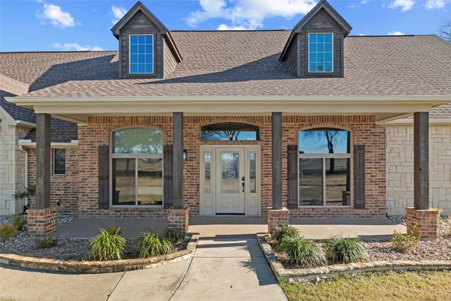 1546 Bluff Springs Road, Ferris, TX 75125