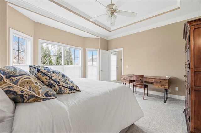 15707 Marty Lane, Overland Park, KS 66223