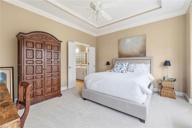 15707 Marty Lane, Overland Park, KS 66223