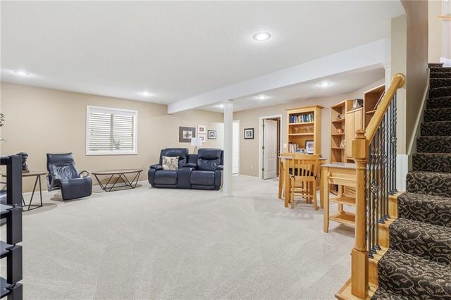 15707 Marty Lane, Overland Park, KS 66223