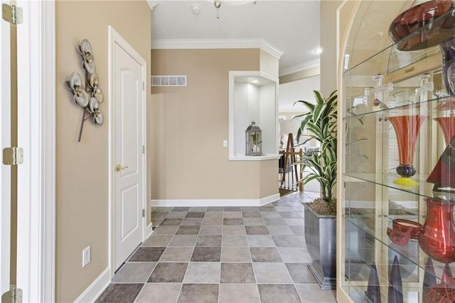 15707 Marty Lane, Overland Park, KS 66223