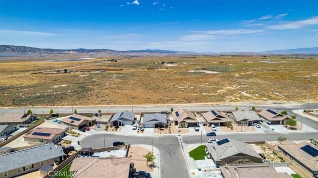 44539 Freer Way, Lancaster, CA 93536