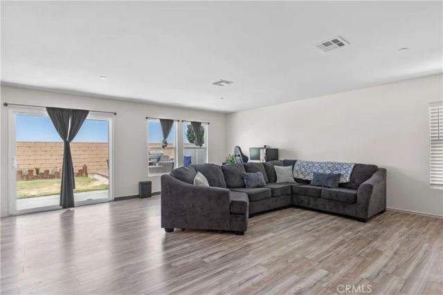 44539 Freer Way, Lancaster, CA 93536