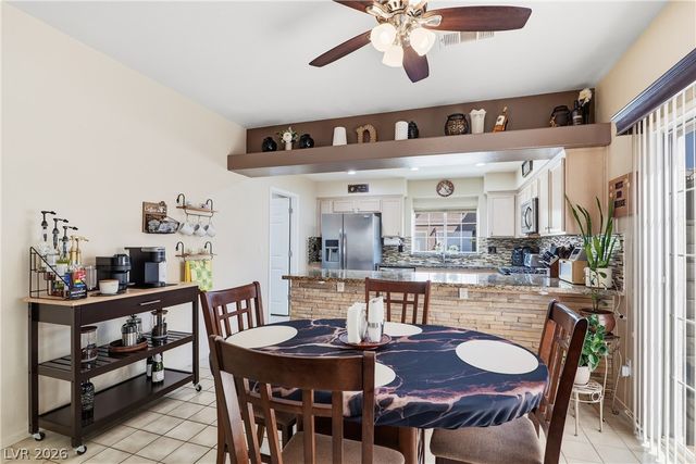 9343 Horizon Vista Lane, Las Vegas, NV 89117