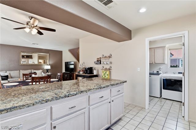 9343 Horizon Vista Lane, Las Vegas, NV 89117
