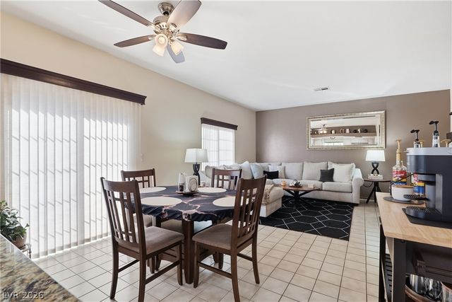 9343 Horizon Vista Lane, Las Vegas, NV 89117
